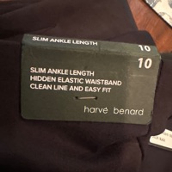 Harve Bernard Size 10 Black Stretch Pull on Pants Slim Ankle Length - Picture 5 of 6